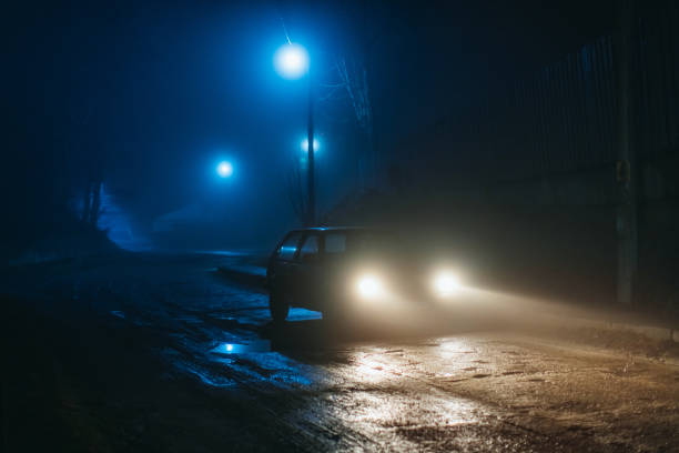 When to Use High Beam or Low Beam: A Driving Safety Guide for Night Use