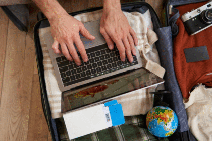 How Luggage Tags Evolved with the Rise of Global Travel