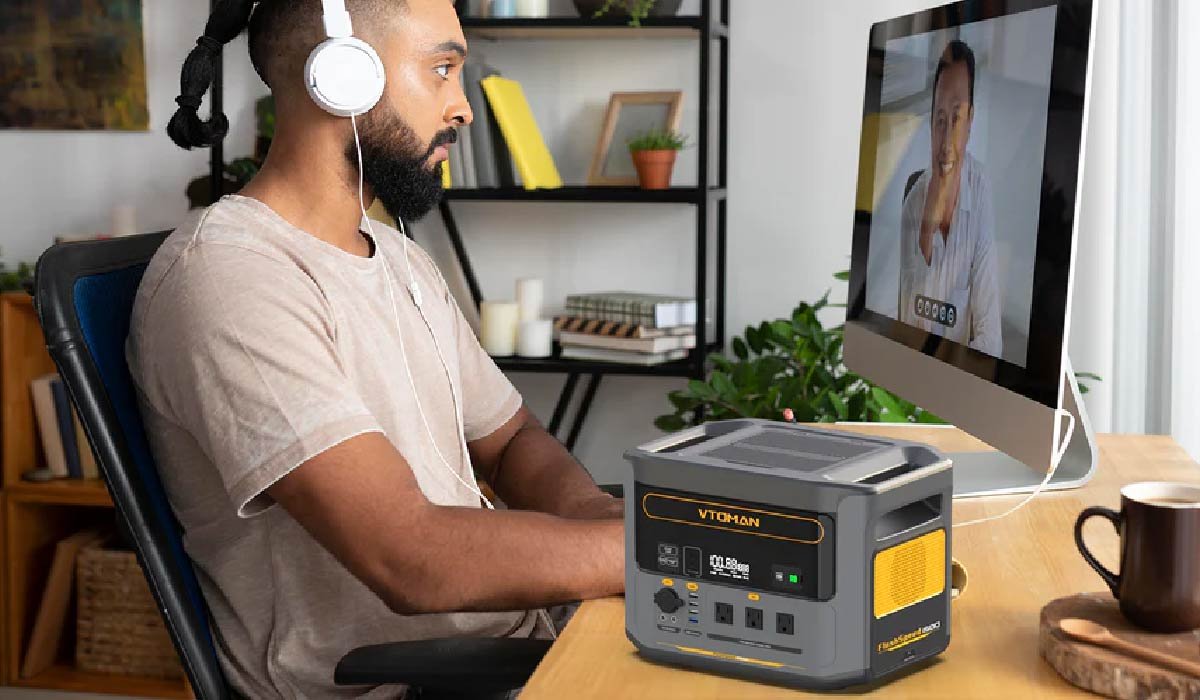 Why Portable Power Stations Are Essential for Remote Work and Travel ...